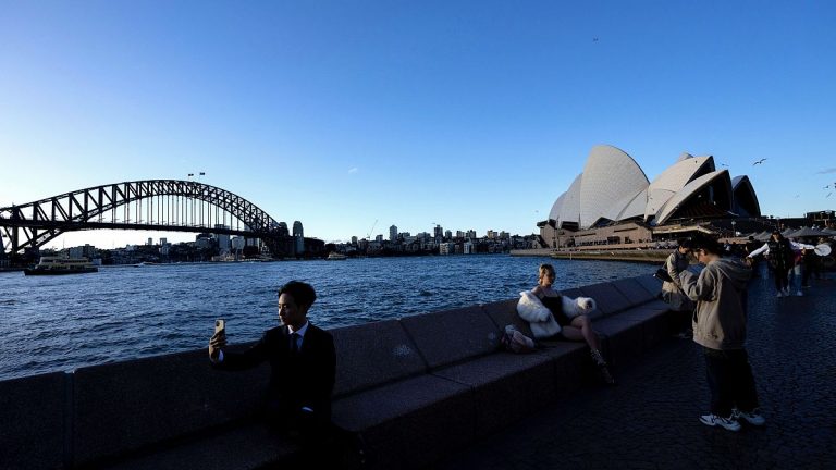 Avustralya’daki çalışanlar artık çalışma saatleri dışında çağrıları ve mesajları görmezden gelebilecek