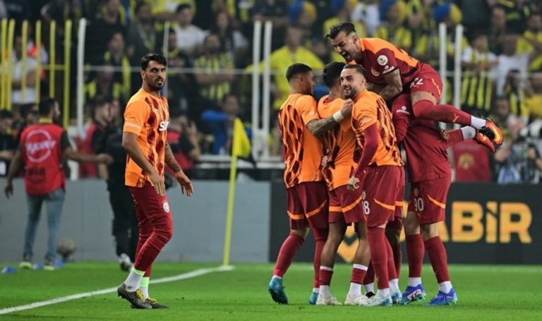Beşiktaş mağlubiyeti, Y.Boys’a elenme, bilet ve sponsor krizi ve derbi galibiyeti: Galatasaray’da yeniden doğuş – Son Dakika Spor Haberleri