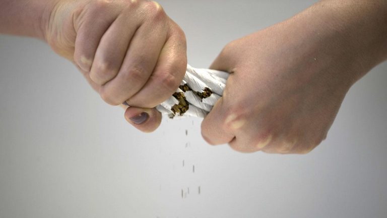 Çalışma: 75 yaşında bile sigarayı bırakmak hayatınızı uzatabilir