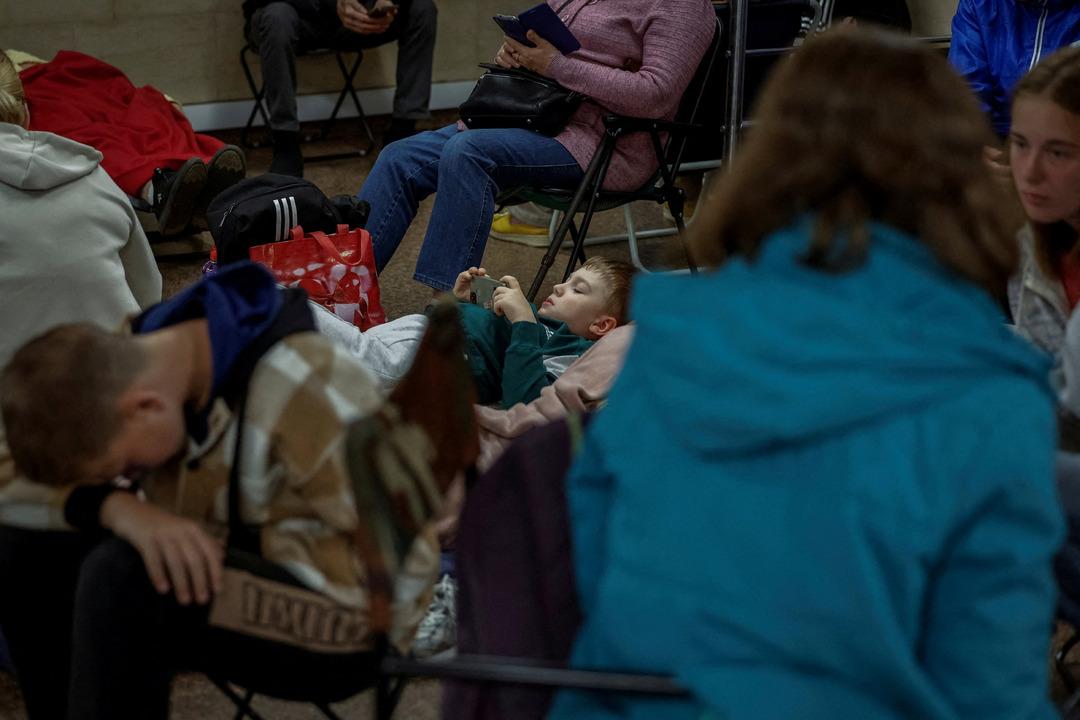 Kiev De Kinjal Kabus: Ateşkes, bekleyen ikinci en büyük hava saldırısı ... 629 İHA ve Füze 3 Hedefli