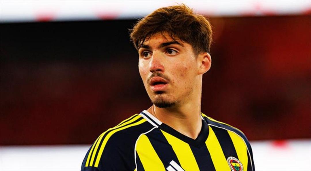 Fenerbahce son zamanlarda genç oyuncuların satışından bir rezerve ulaştı! 4 genç oyuncudan yaklaşık 100 milyon avro ... 4