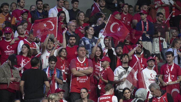 EuroBasket 2025 finali için ek sefer düzenlenecek