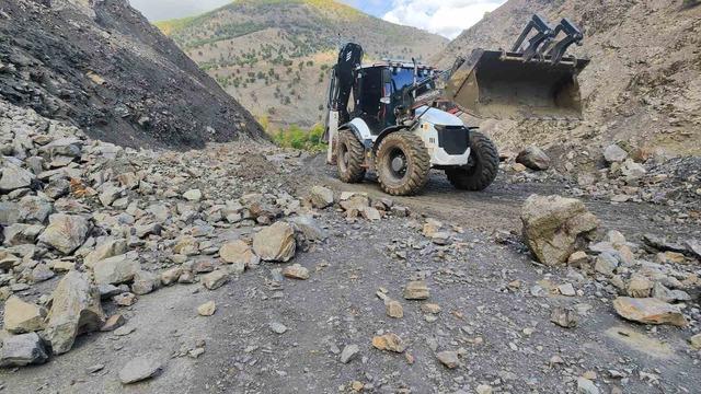 Batman 3'teki heyelanın izleri siliniyor