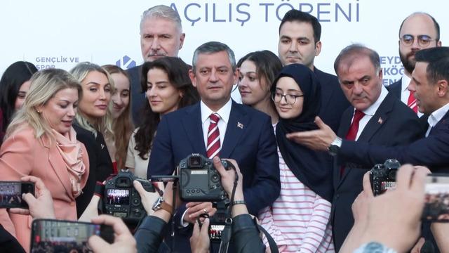 Özgür Özel Şişli 2 kız öğrenci yurdunun açılış törenine katıldı