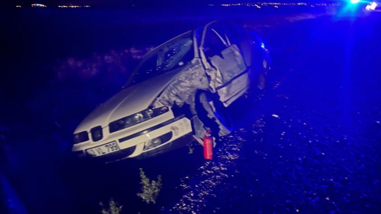 Konya’da işçi servisi ile otomobil çarpıştı: 18 yaralı